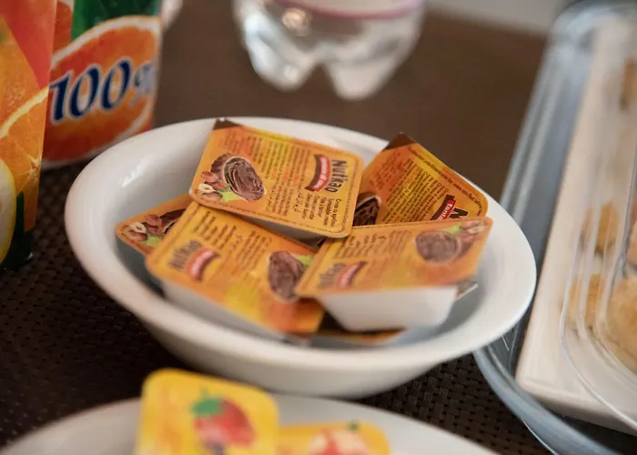 Alojamento de Acomodação e Pequeno-almoço Casa Ercoli 4*